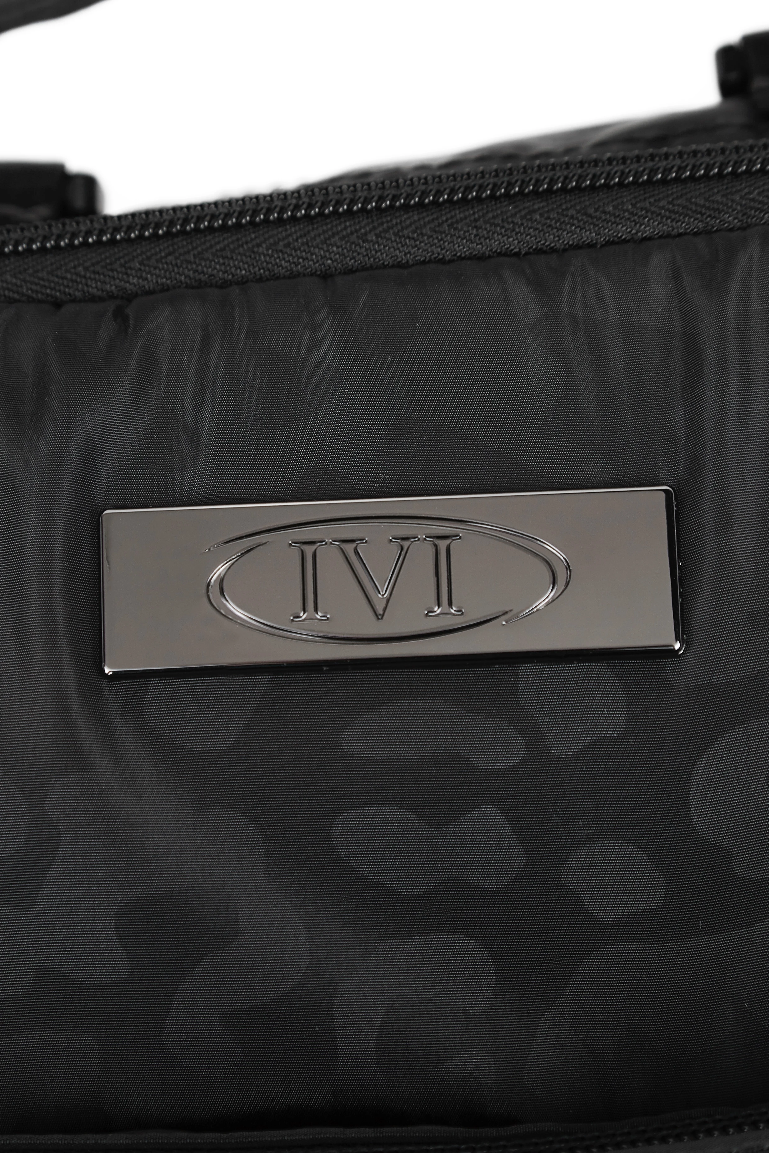 IVI Elegant Black